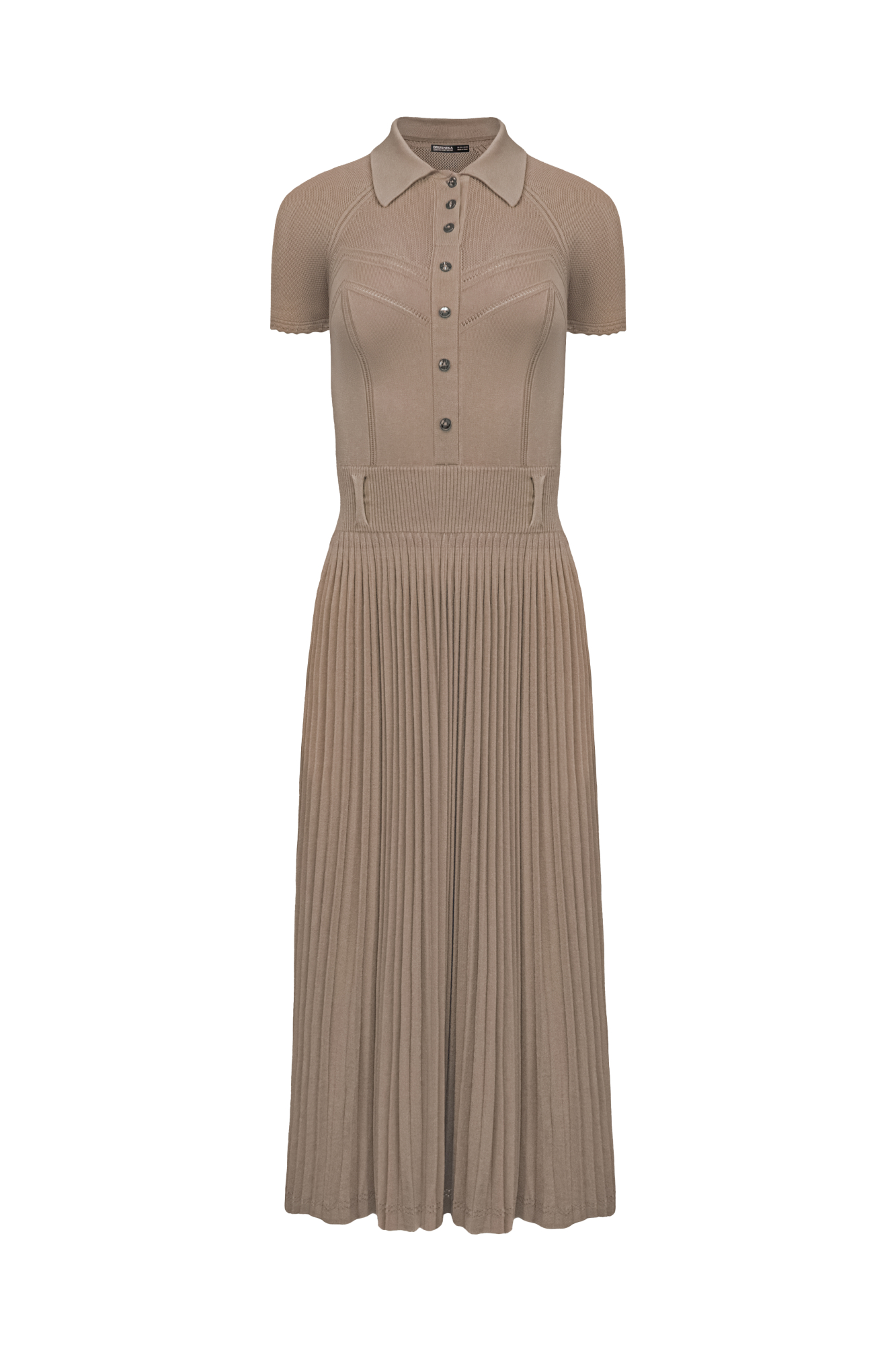 Трикотажное платье миди длины с плиссированной юбкой. Отложной воротник поло и планка с пуговицами на груди. Пояс-резинка на талии со шлевками под ремень.