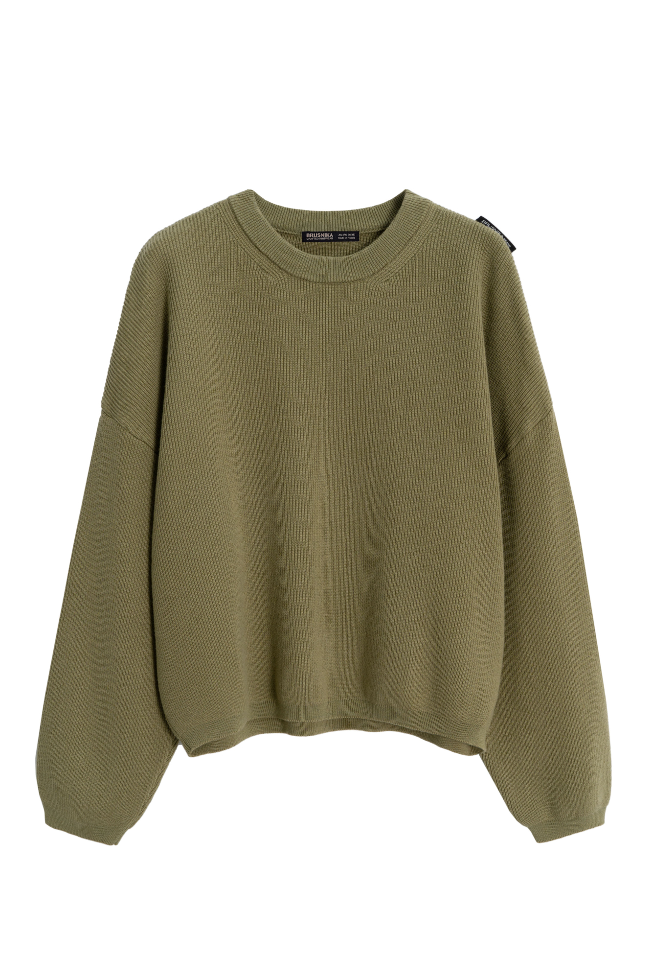 Укороченный трикотажный джемпер из хлопка с добавлением вискозы. Модель свободного кроя со спущенной линией плеч и круглым вырезом горловины.