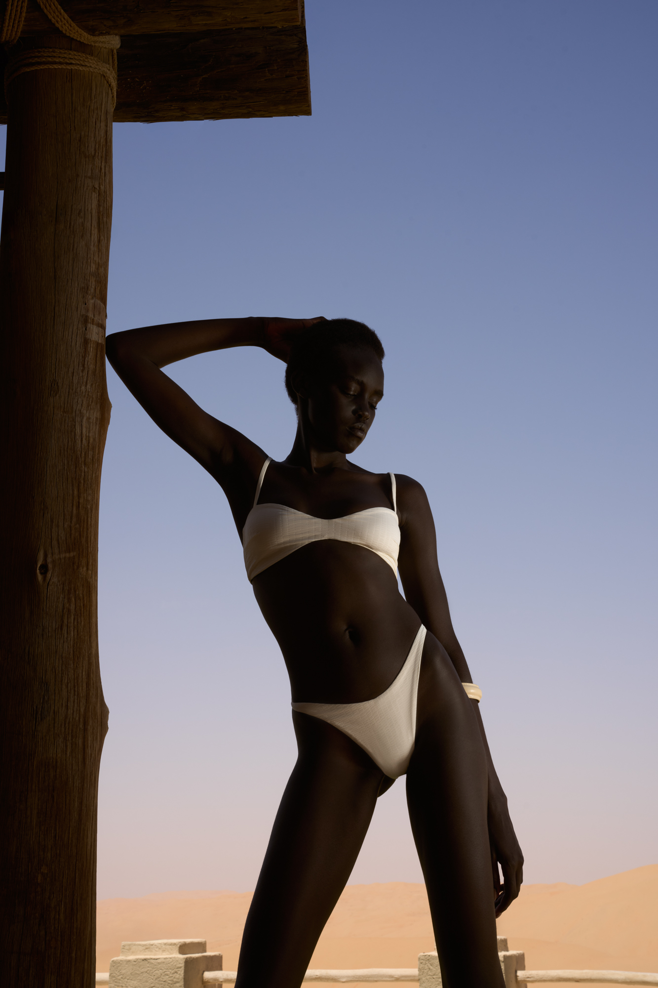 Плавки бикини из текстурной ткани с классической посадкой.