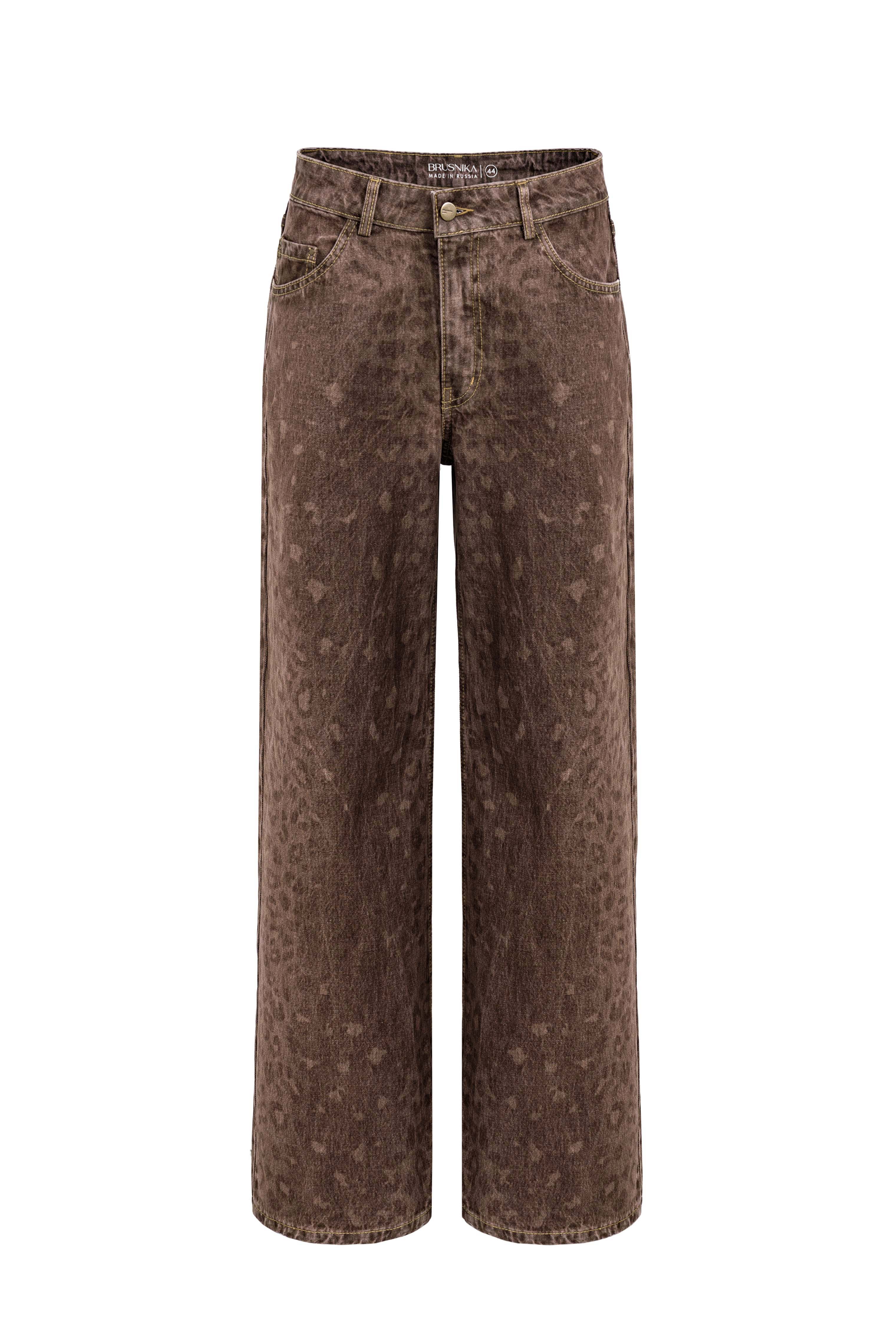 Джинсы с анималистичным принтом