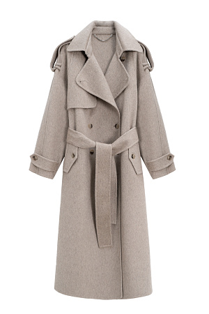бежевый Длинное двубортное шерстяное пальто с добавлением верблюжьей шерсти. Модель прямого свободного силуэта с отложным воротником и боковыми карманами. Изделие декорировано отлетной кокеткой и широкими лацканами на плечах. На талии расположены шлевки, через которые продевается пояс, выполненный из того же материала, что и пальто. Без подкладки. 