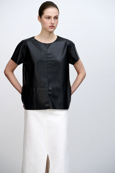 Футболка из экокожи