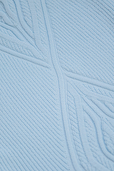 Трикотажный топ с перекрутом