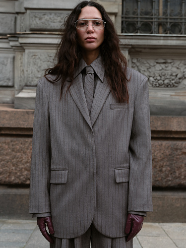 Жакет с застежкой на скрытые пуговицы