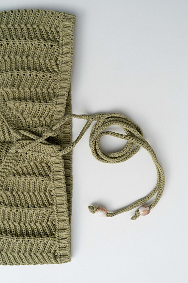 Топ с открытой спиной