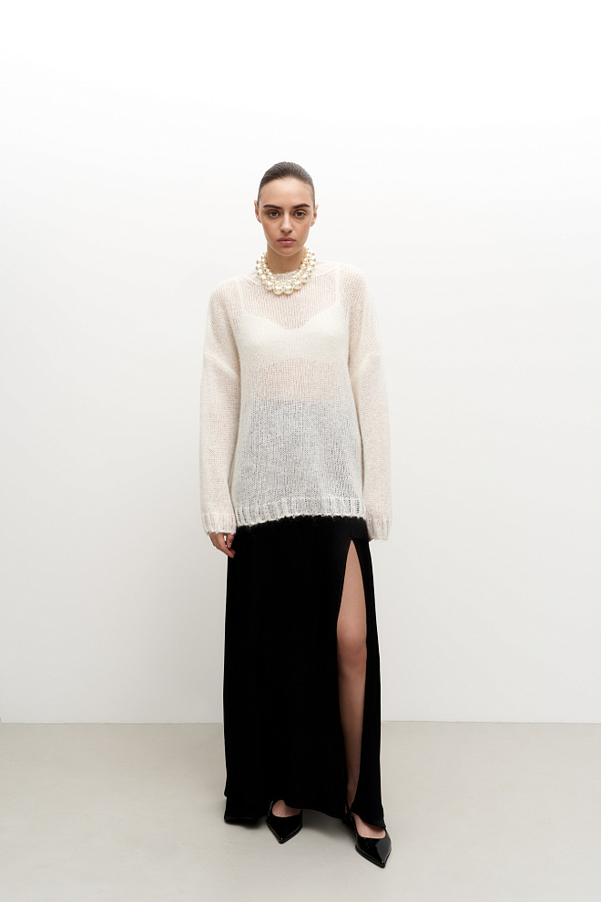 Полупрозрачный ажурный джемпер 