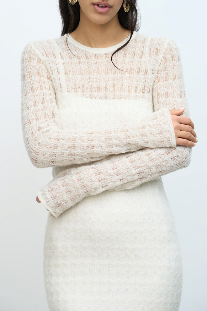 Ажурное платье из супер кид мохера и беби альпака