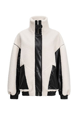 молочный Утепленная куртка из экомеха. Модель свободного силуэта, декорированная вставками из экокожи и брендированным ярлыком на спине. Воротник-стойка, боковые карманы, застежка на молнию и кнопки. Манжеты и низ изделия на резинке. На подкладке.