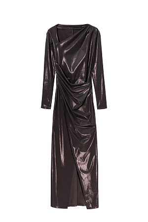 коричневый Платье длины макси с асимметричным вырезом и драпировкой. Модель приталенного силуэта с длинным рукавом и разрезом спереди.