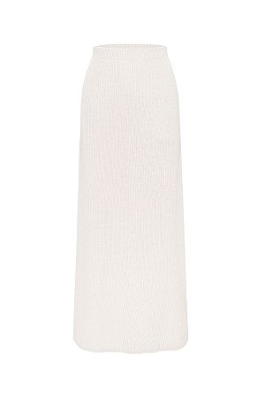 белый Трикотажная юбка длины макси из шерсти. Модель свободного силуэта с эластичным поясом в рубчик. Дополнить образ можно жилетом в таком же стиле.