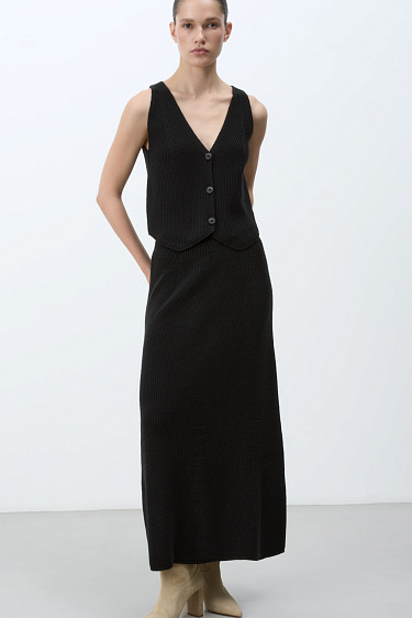 Трикотажный жилет из шерсти 