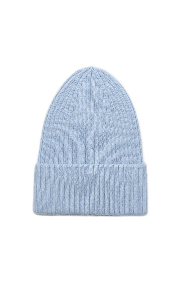 Трикотажная шапка с отворотом