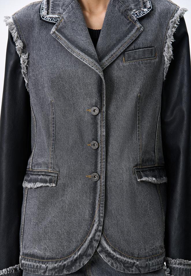 Джинсовый жакет с деталями из экокожи