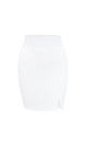 Трикотажная юбка длины мини из вискозы. Модель приталенного силуэта с эластичным поясом и небольшим разрезом сбоку. 