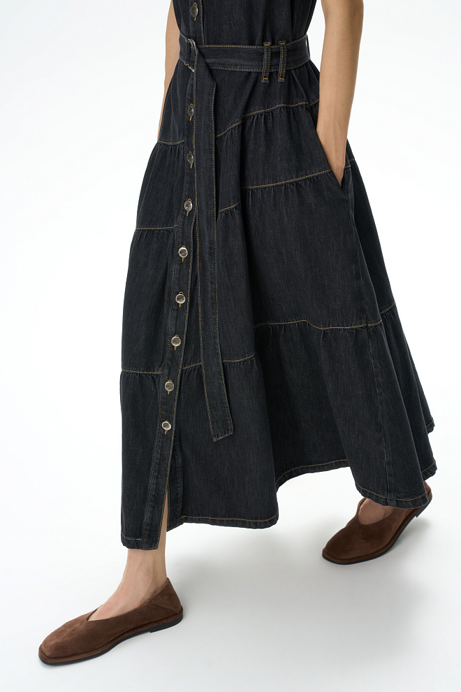 Джинсовое платье с асимметричным низом