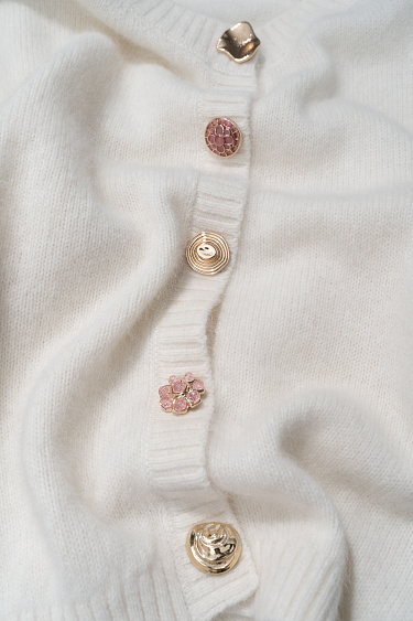 Кардиган из пуха лисы на пуговицах 