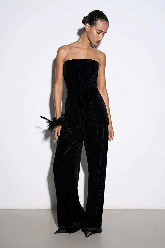 Браслет из перьев 