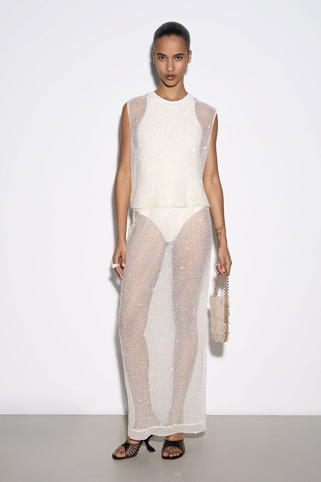 Прозрачный топ с пайетками