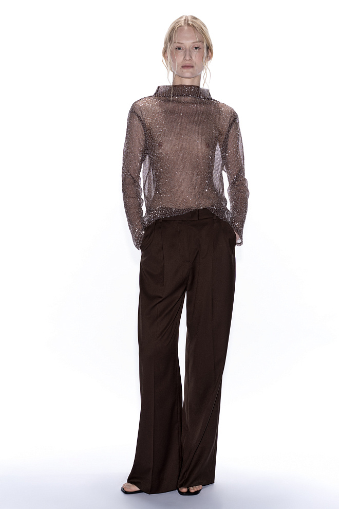 Прозрачный топ с пайетками