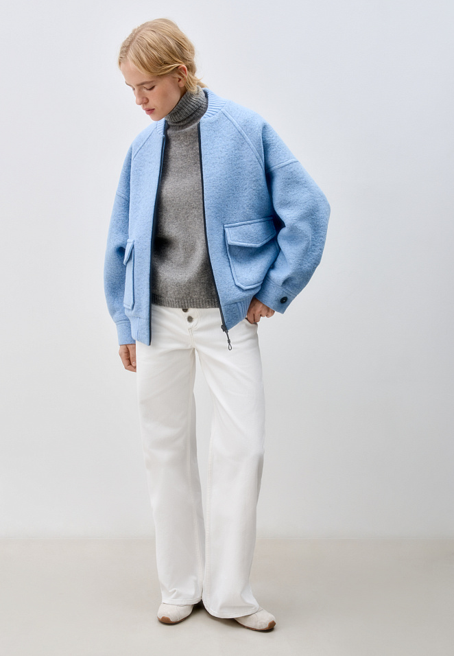 Бомбер из шерсти на молнии