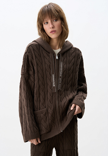 Худи с косами и жаккардом