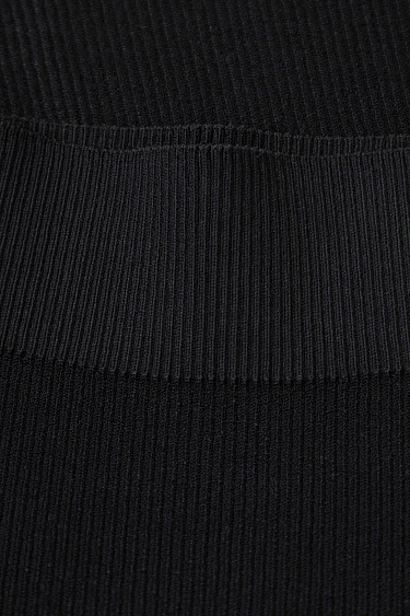 Юбка мини из вискозы