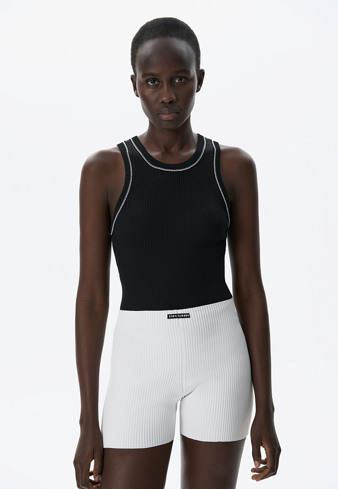 Трикотажное боди в рубчик