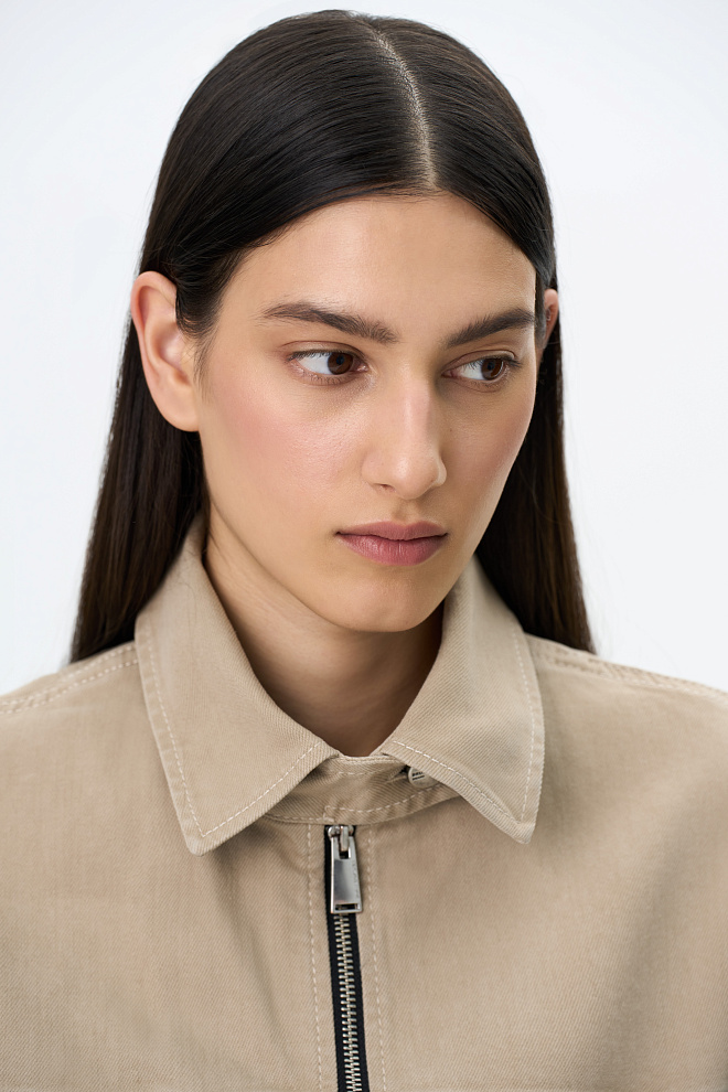 Жилет из денима