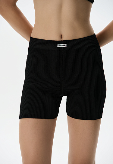 Трикотажные велосипедки из вискозы