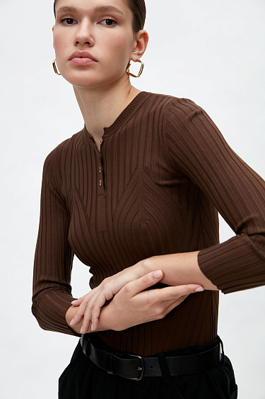 Топ с рукавами 3/4