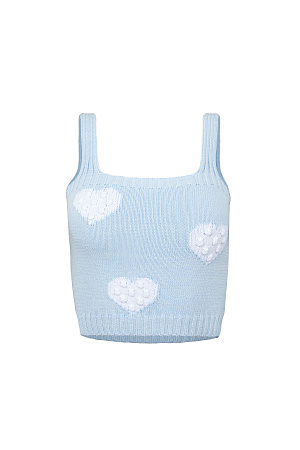 голубой Трикотажный топ из хлопка с фактурными сердцами на бретелях. Края изделия в рубчик.