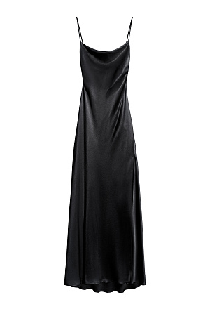 черный Атласное платье-комбинация длины миди из 100% вискозы. Модель приталенного силуэта, с высоким разрезом сбоку и открытой спиной,&nbsp;&nbsp;Изделие выполнено на тонких регулируемых бретелях. 