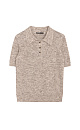 Трикотажная футболка из шерсти мериноса и альпака. Модель прямого силуэта с воротником-поло на пуговицах. Края изделия выполнены в рубчик. 
