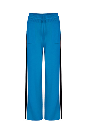 синий Широкие брюки из вискозы с двухцветным лампасом и надписью внизу. Пояс на эластичной ленте с кулиской и боковые карманы. 