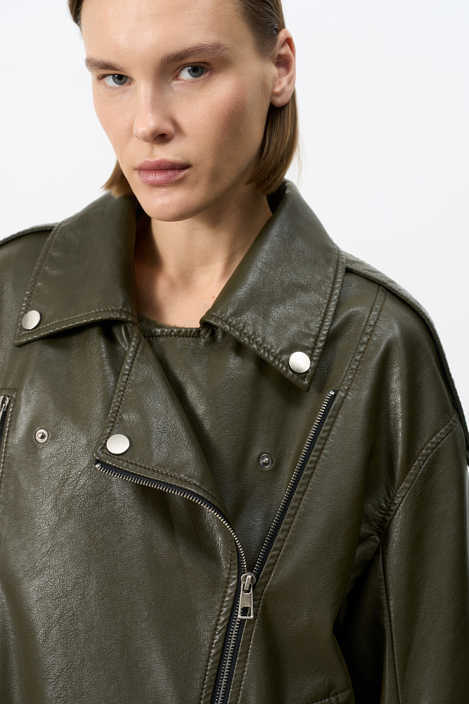 Куртка из экокожи с поясом