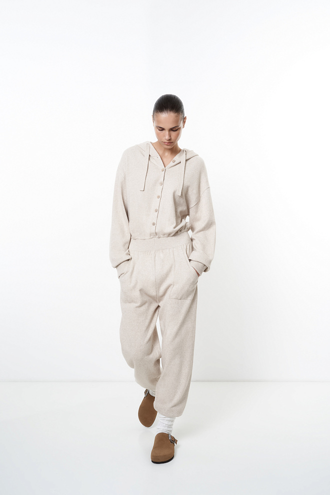 Трикотажный комбинезон из кашемира и шерсти
