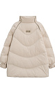 Удлиненный стеганый пуховик из текстурного нейлона. Модель с воротником-стойкой и прорезными карманами. Застежка на молнию. Брендированный ярлык на спине и рукаве изделия.