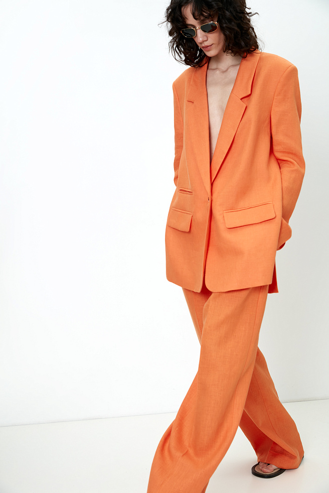 Жакет с разрезами по бокам из 100% льна