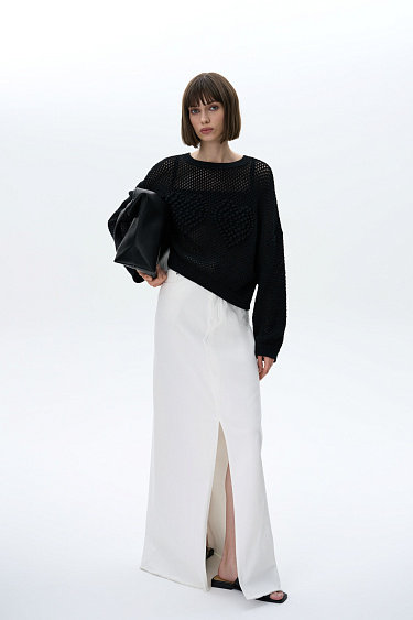 Джемпер с объемным орнаментом 