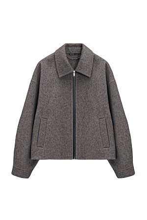 коричневый Жакет на молнии из 100% шерсти. Модель свободного кроя с отложным воротником, спущенной линией плеч и двумя боковыми карманами. Застежка на молнию. Брендированный ярлык на спине.