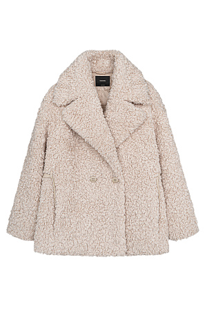 бежевый Двубортная шуба из искусственного меха с английским воротником. Изделие декорировано шлевками и тонким поясом из экокожи. Модель на подкладке. 