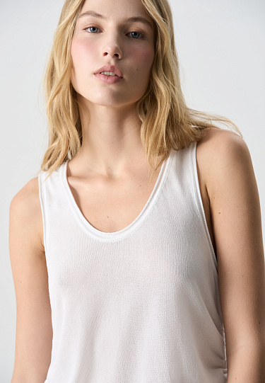 Платье мини с кулисками по бокам