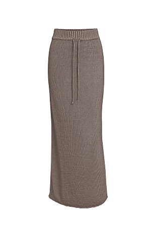 коричневый Трикотажная юбка длины макси из 100% льна. Модель свободного силуэта с эластичным поясом в рубчик на кулиске.