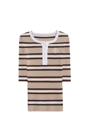 бежевый Футболка в полоску из вискозы. Модель с коротким рукавом, круглым вырезом горловины и планкой на пуговицах. С брендированным ярлыком на груди.