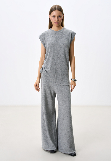 Трикотажный жилет на кулиске