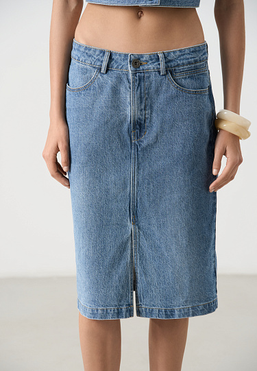 Джинсовая миди юбка