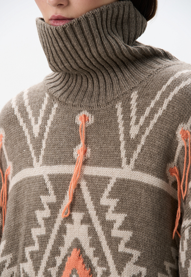 Трикотажный джемпер с геометрическим орнаментом