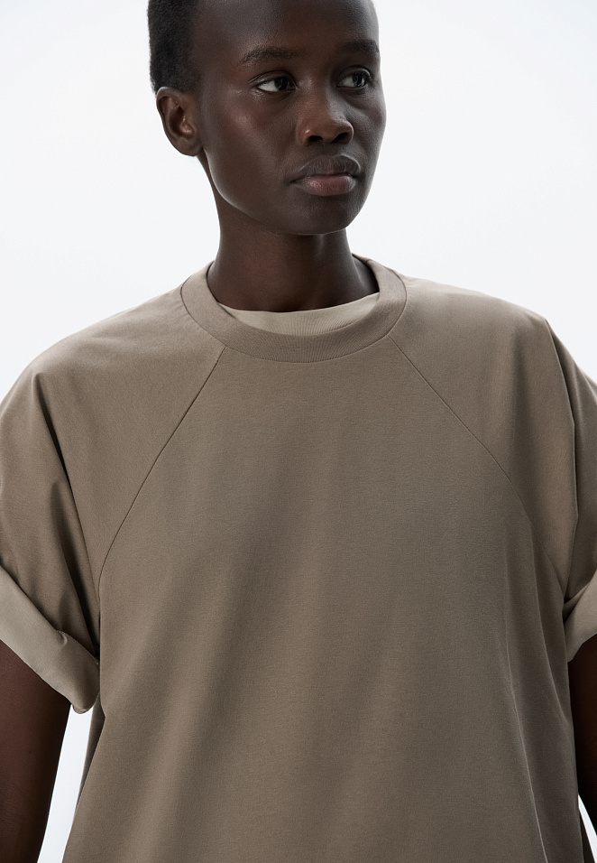 Футболка с рукавом реглан