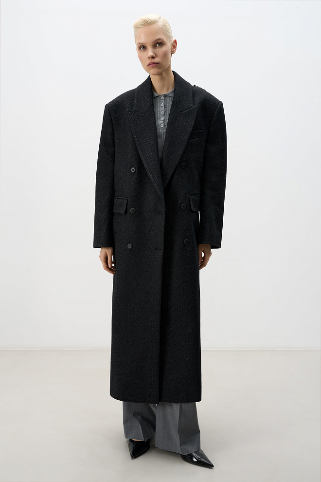 Двубортное пальто из шерсти