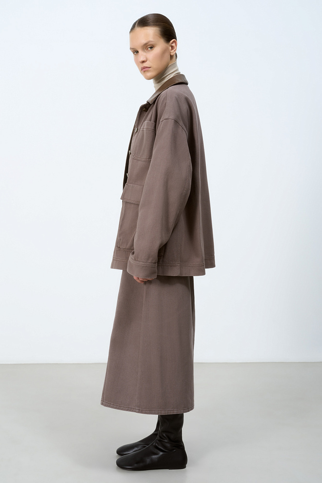 Джинсовая юбка длины миди